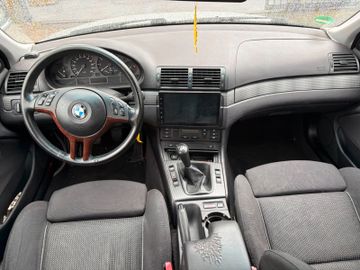 BMW 320 - 12