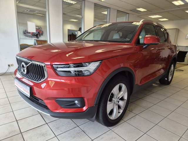 Volvo XC 40Momentum AWD / H&K Sound / 1. Hand / S-HEFT