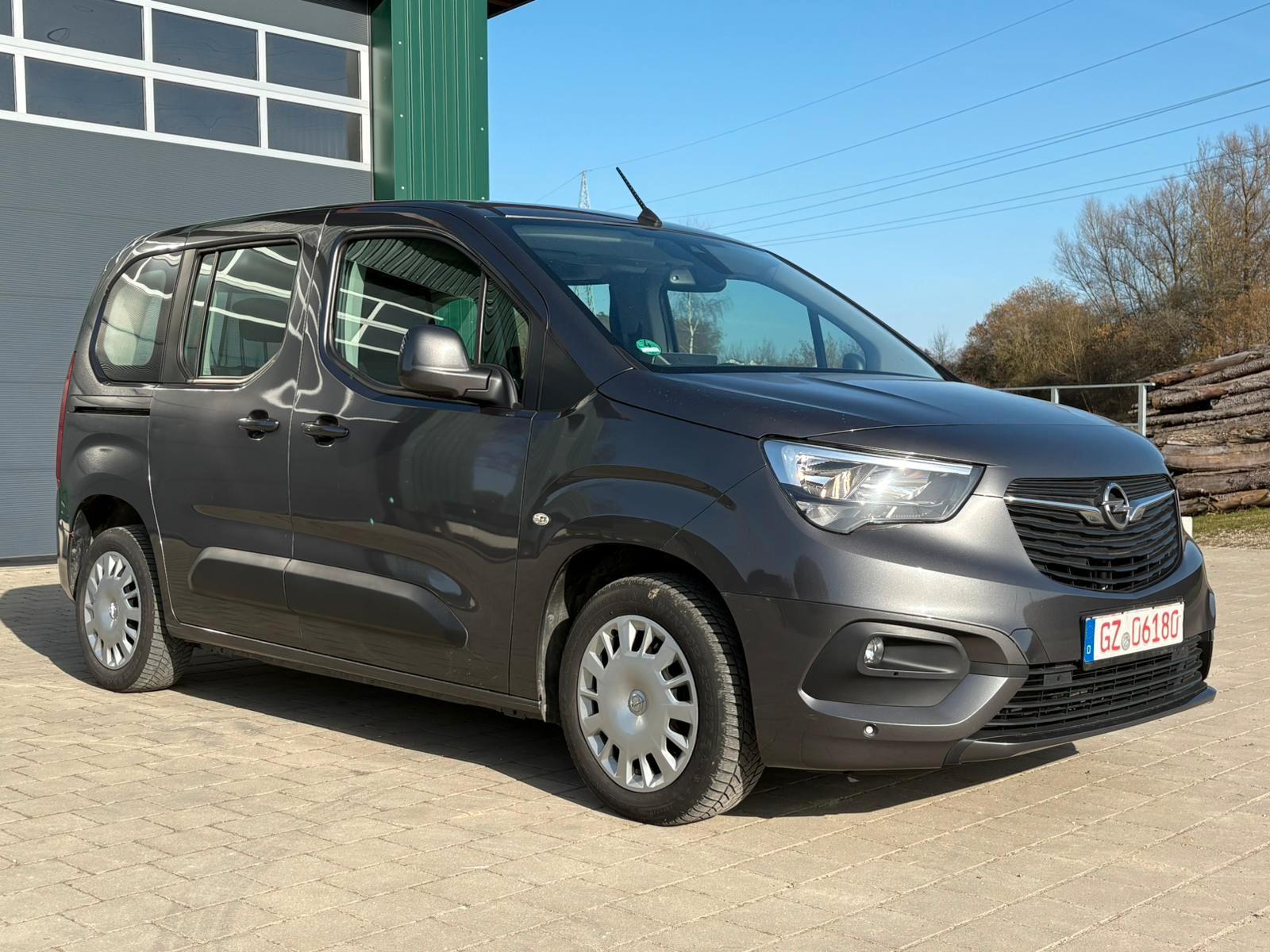 Opel Combo Life E Edition 1.HD NAVI AHK