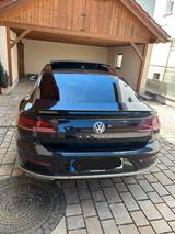 Volkswagen Arteon 2.0 TSI DSG R-Line R-Line - Volkswagen Arteon: R Line