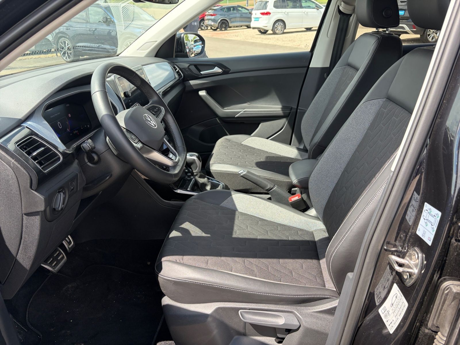 Volkswagen T-Cross - Bild 7