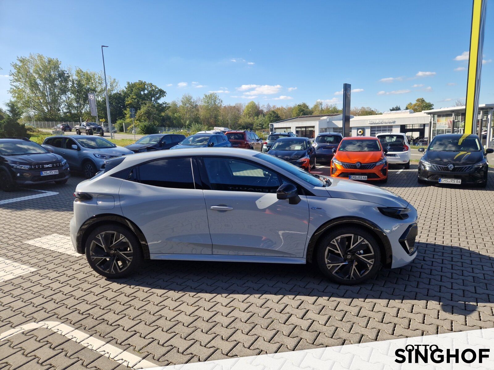 Fahrzeugabbildung Renault Clio VI Esprit Alpine Full Hybrid E-Tech 160