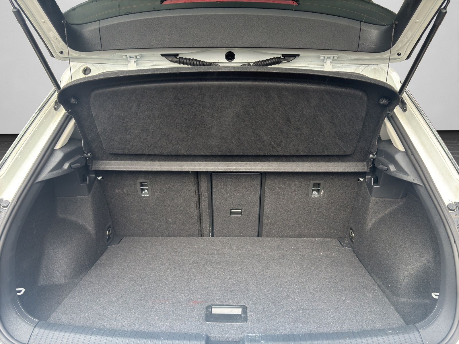 Volkswagen T-Roc - Bild 16