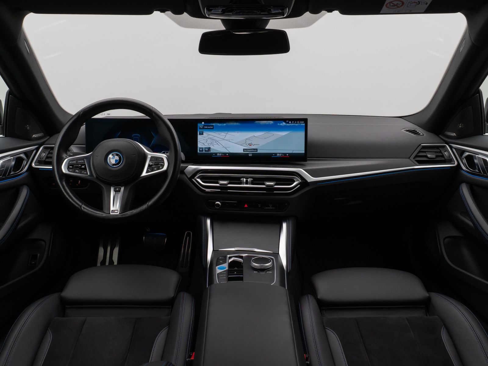 Fahrzeugabbildung BMW i4 eD40 M Sport Kamera DAB H/K Komfort 18Zoll