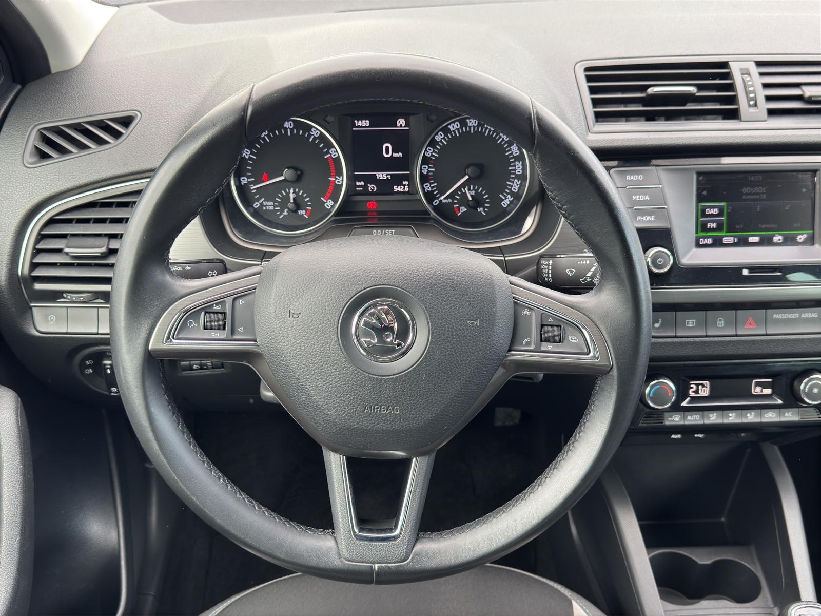 Skoda Fabia Combi 1.2TSI Tempomat PDC Alu16 Sitzhz DAB