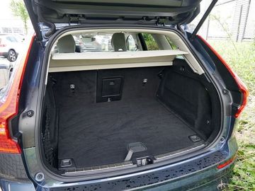 Volvo XC60 - 11