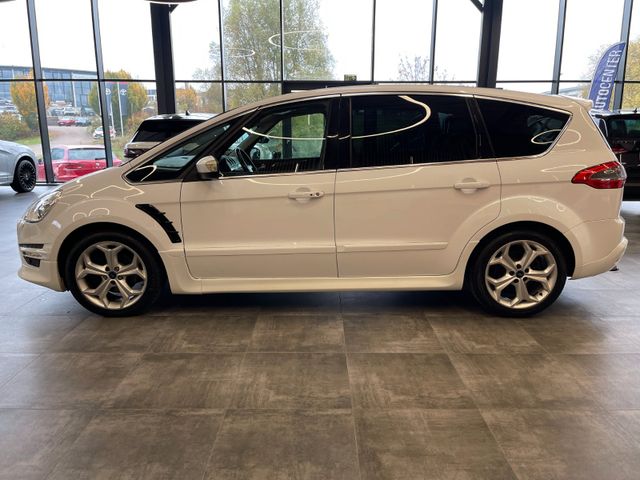 Ford S-MAX 2.0 TDCi Titanium *PANO*AHK*NAVI*SHZ*ACC*