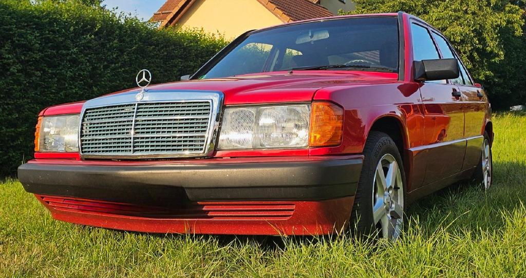 Mercedes-Benz 190
