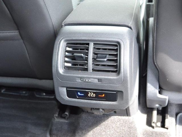 Touran 1.5 TSI DSG Comfortline R-LINE EXTER./IQ.