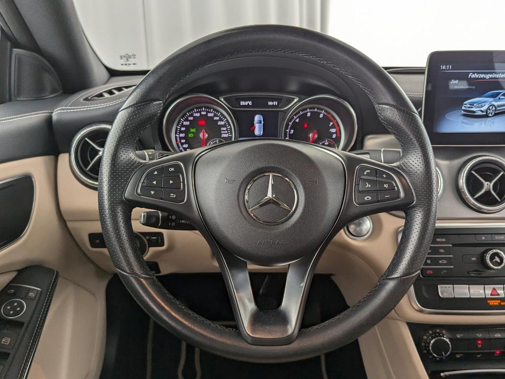 Mercedes-Benz CLA 220 Shooting Brake