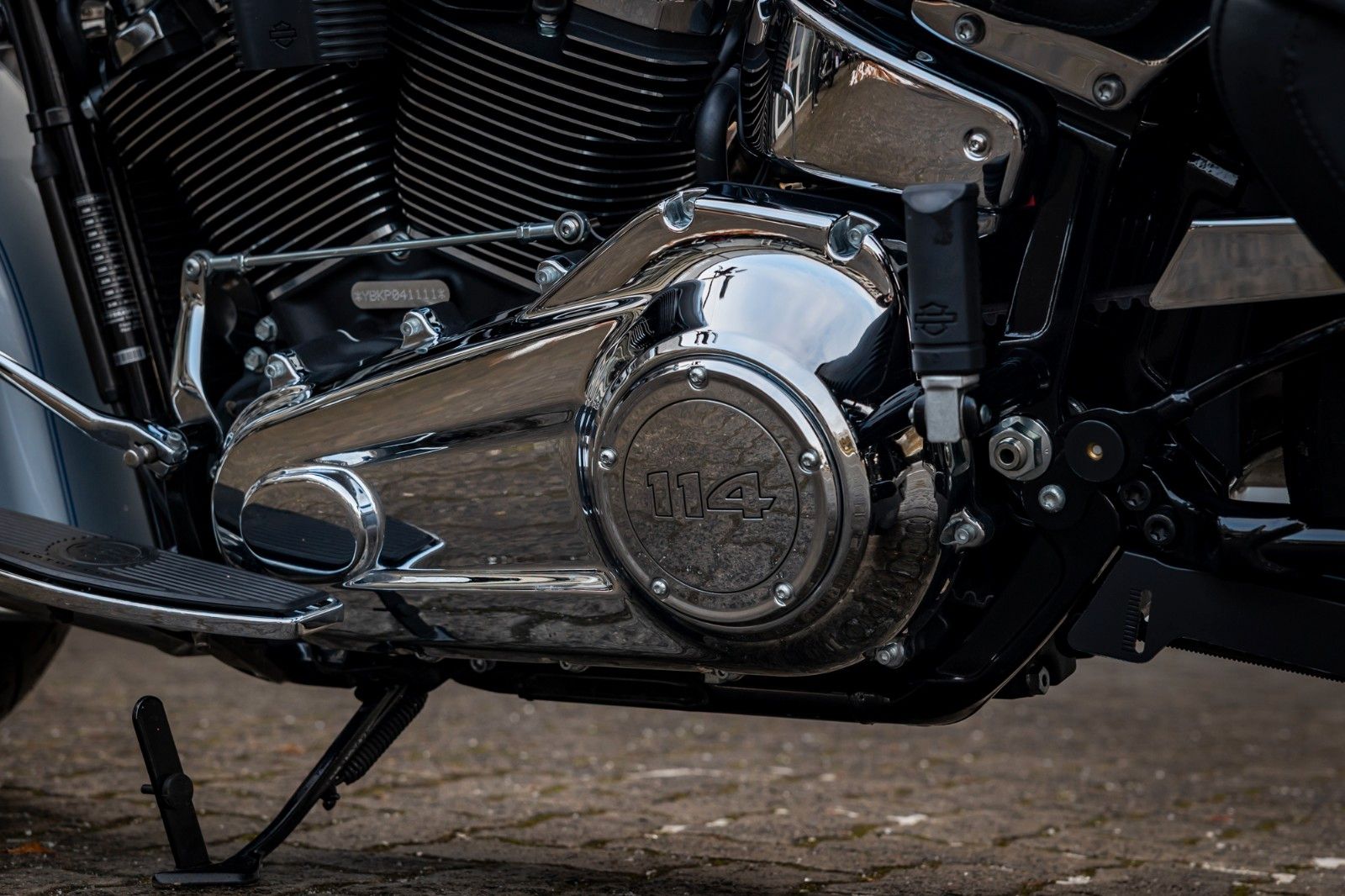 Fahrzeugabbildung Harley-Davidson Softail Heritage FLHCS 114 CUI -NEUWERTIG -