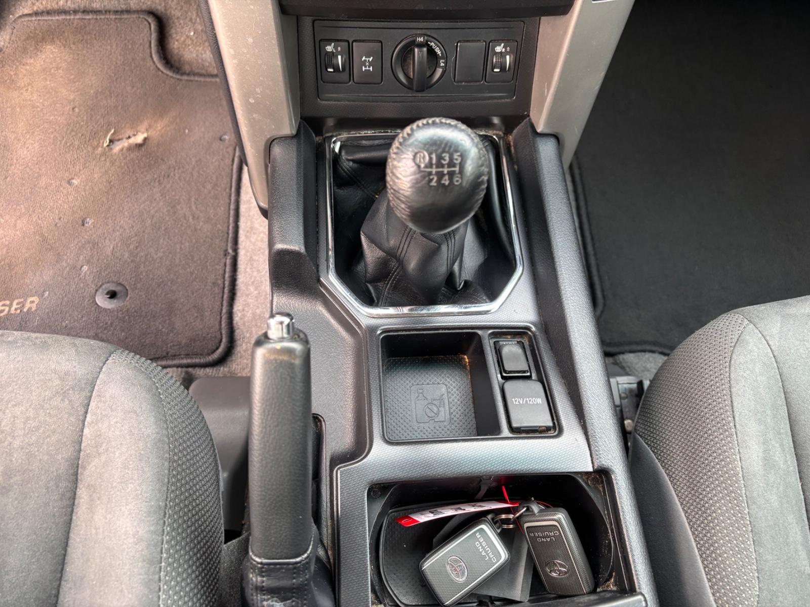 Toyota Land Cruiser 3.0 D-4D 190ch BVM - 2 ème main - Chauffage auxiliaire - Carnet d'entretien