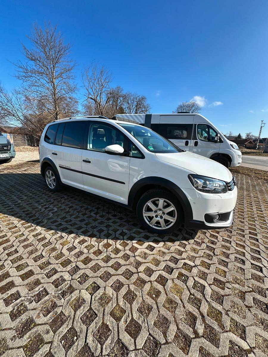 Volkswagen Touran CrossTouran