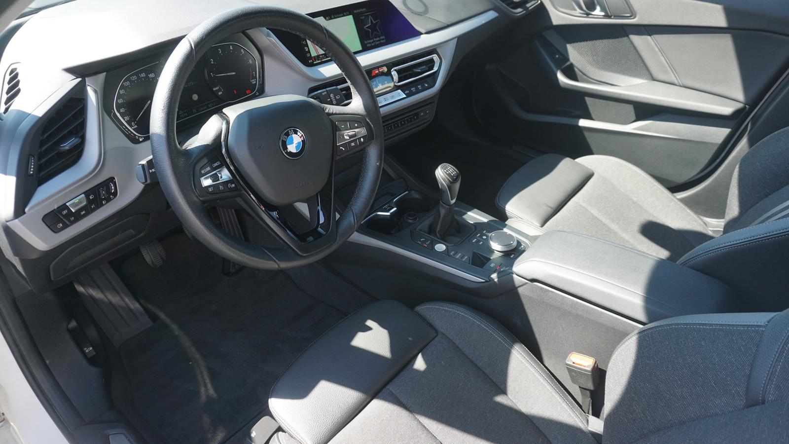 BMW 118 i Advantage Navi Tempomat Sitzheizung PDC USB, миниатюра 15