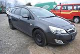 Opel Astra J 1.4T "150 Jahre Opel" - Opel Astra mit Benzin-Antrieb: Jahre 150