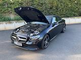 Mercedes-Benz E 220 d Autom. - - Mercedes-Benz E 220: Cabrio