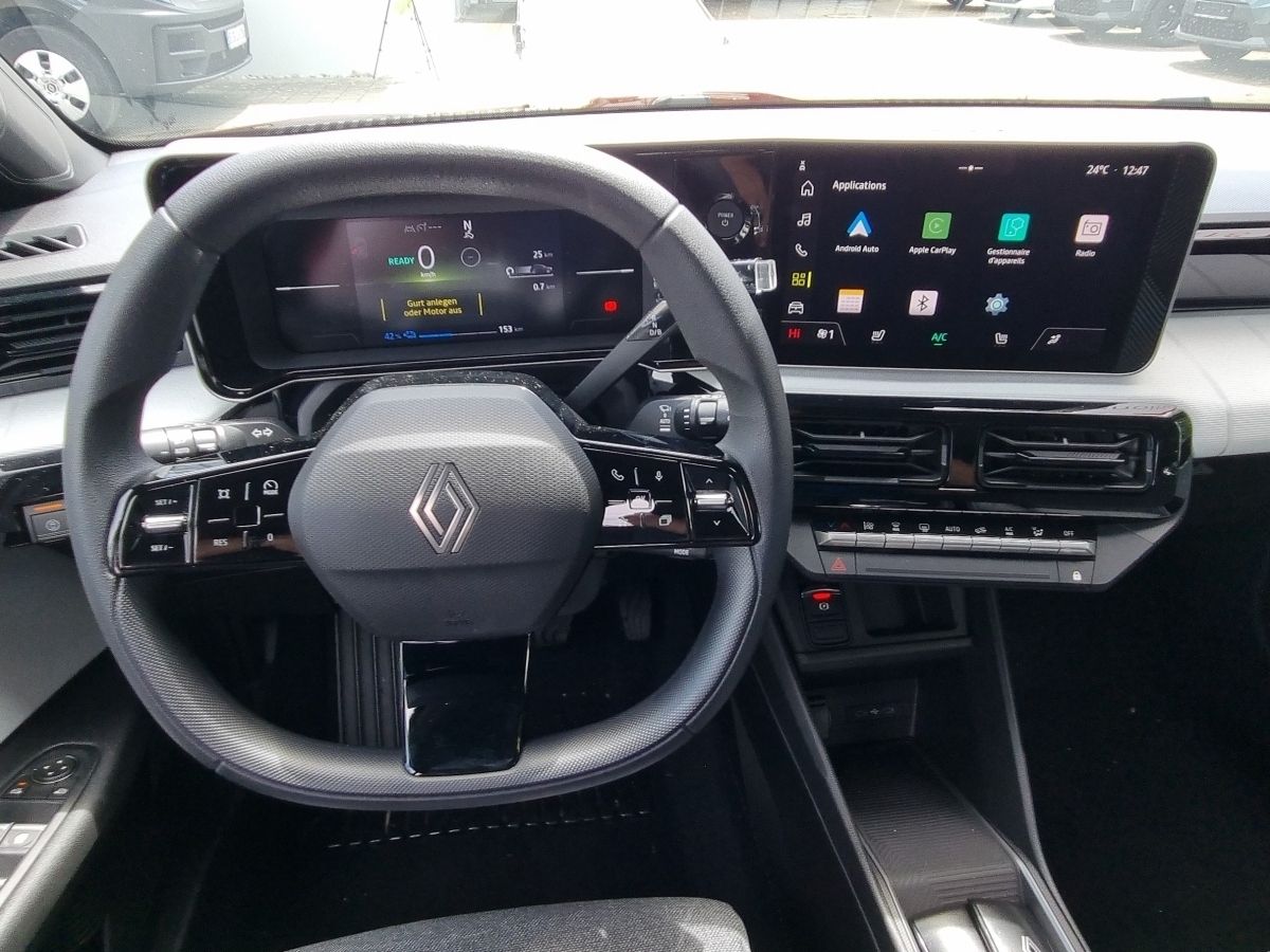 Fahrzeugabbildung Renault R 4 E-Tech elektrisch Evolution 150 Comfort Rang