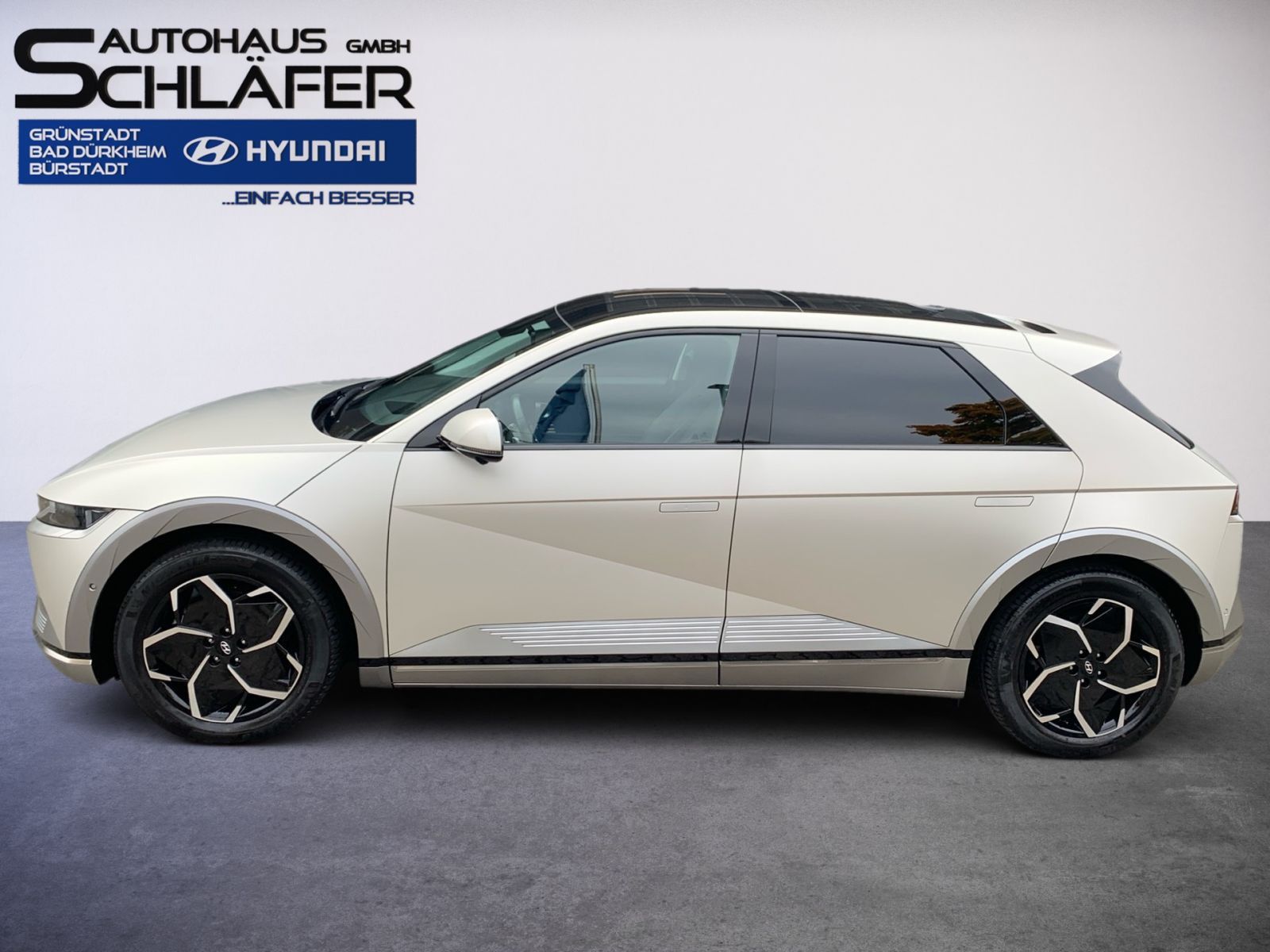 Fahrzeugabbildung Hyundai IONIQ 5 Uniq 72,6 kWh AHK 4WD Relax Solar