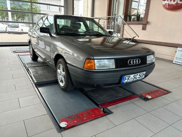 Audi 80