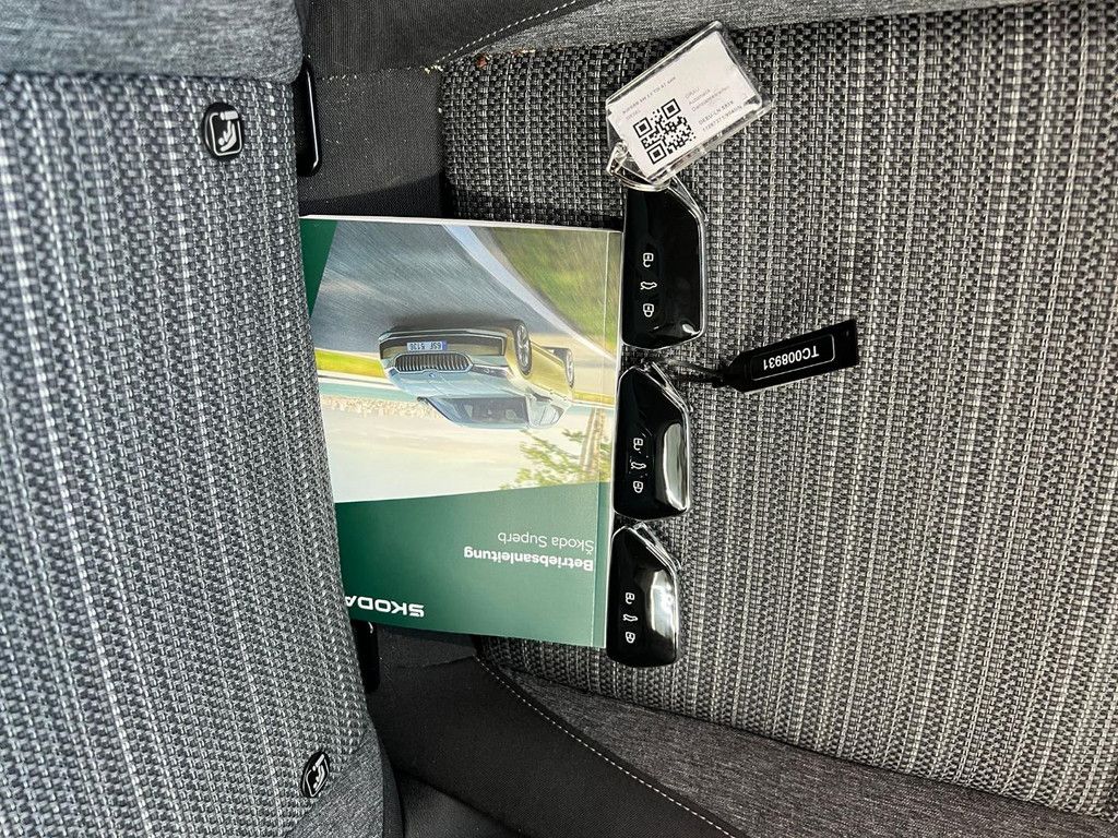 Skoda Superb - Bild 13