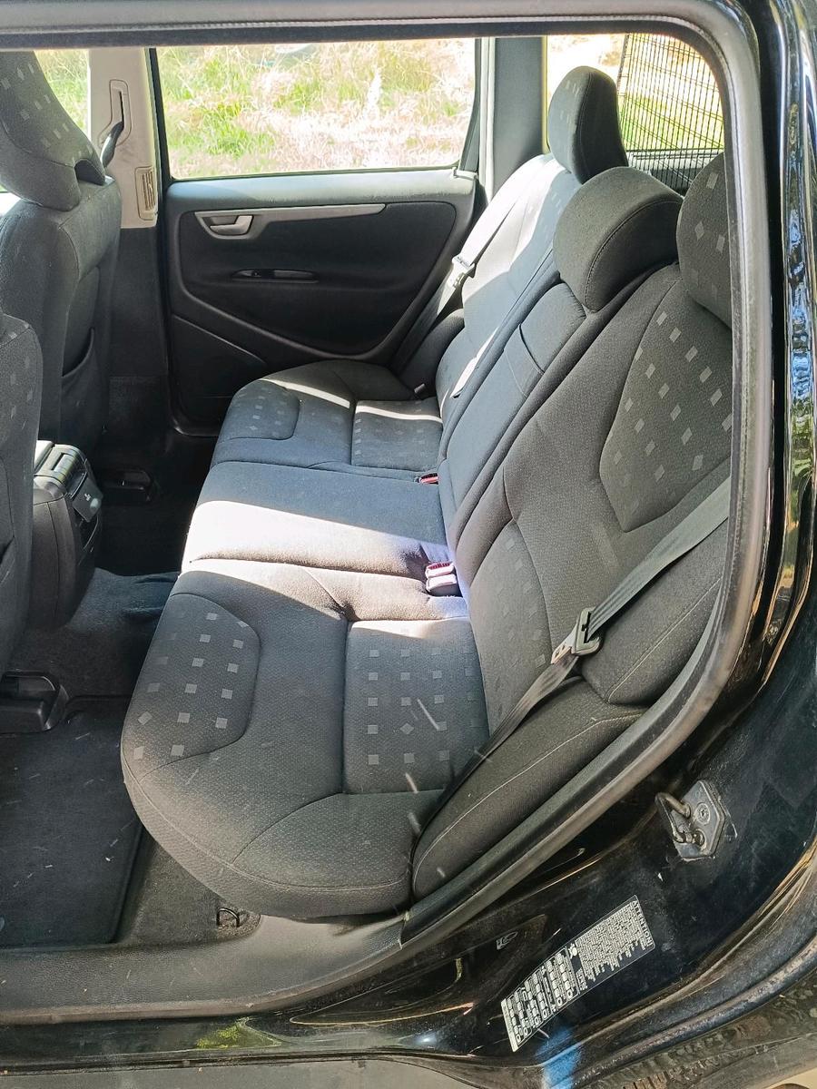 Volvo V70 2005 — photo 10