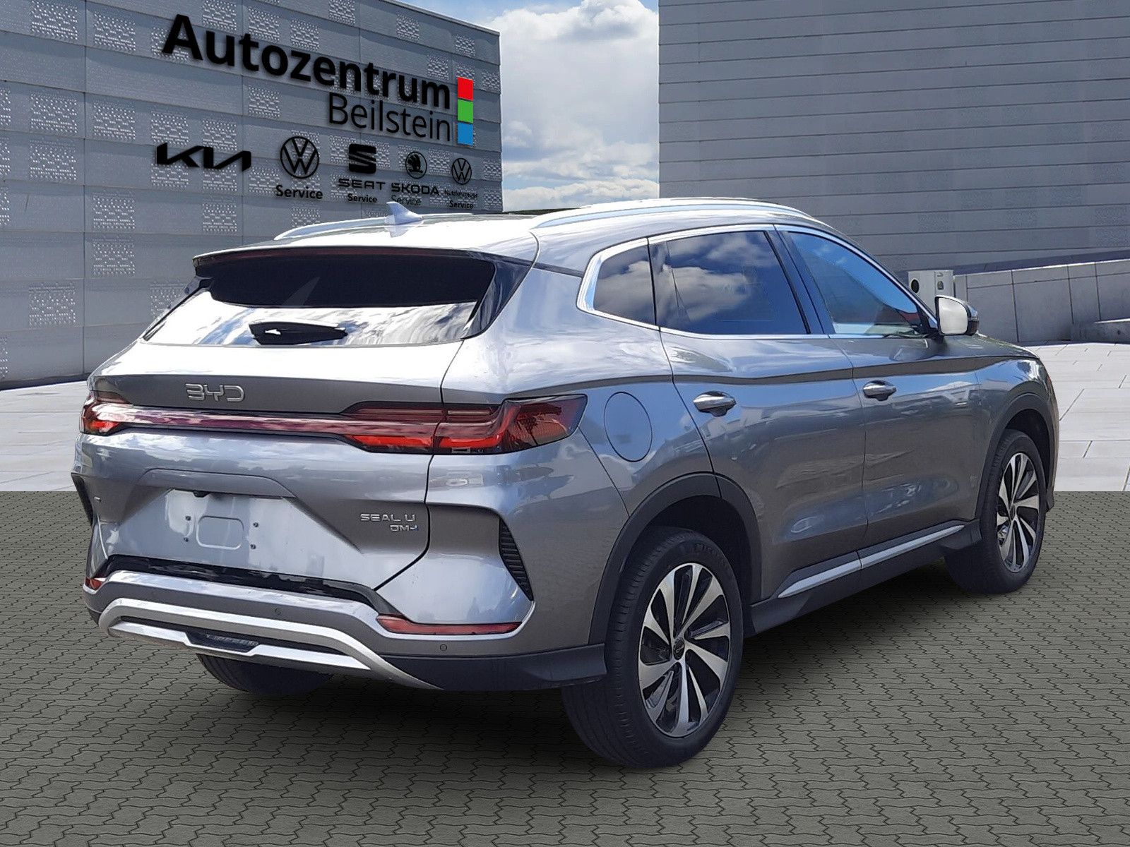 BYD SEAL