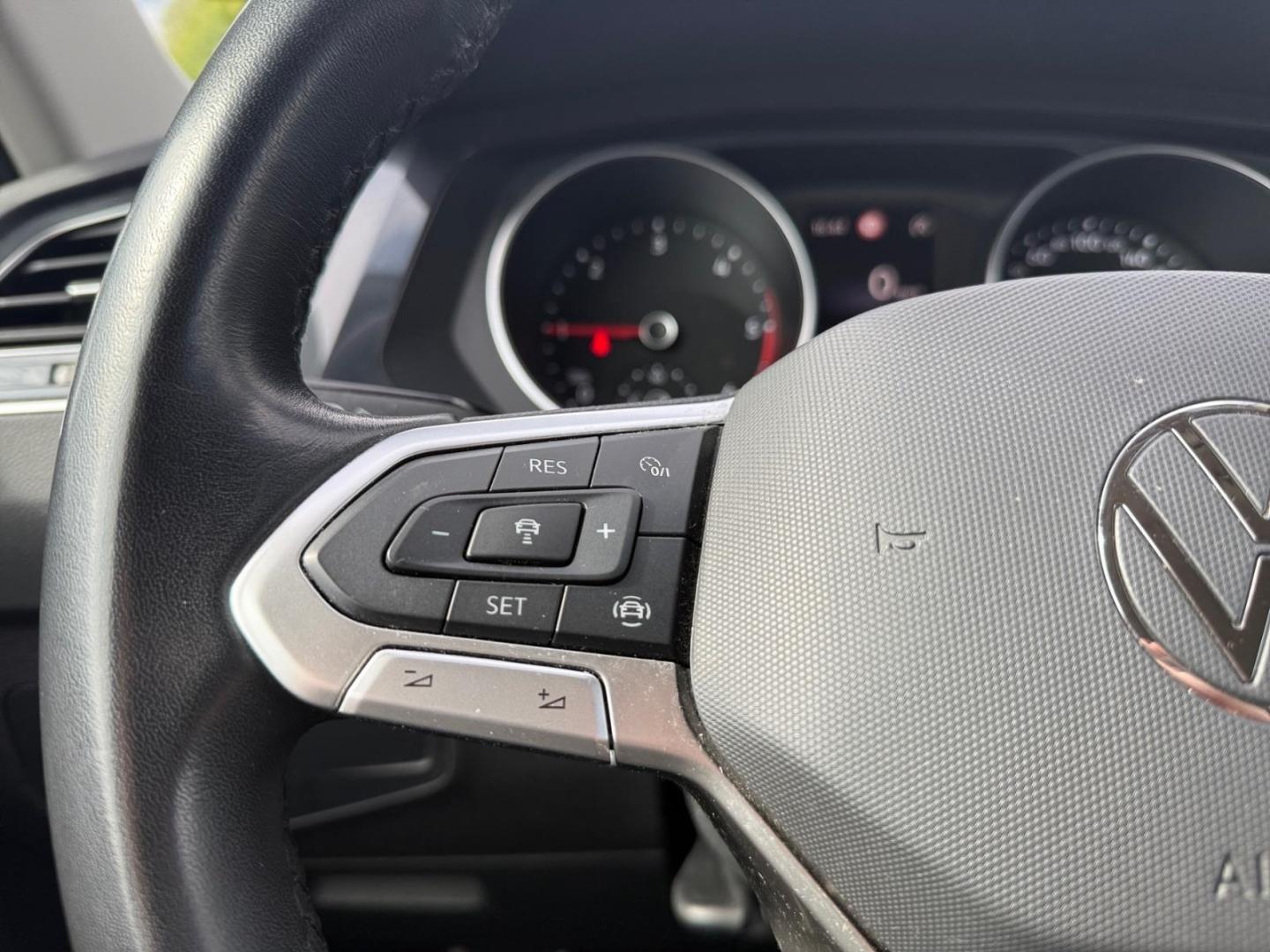 Volkswagen Tiguan Move 2.0 TDI AHK-klappbar Navi ACC CarPla, миниатюра 28
