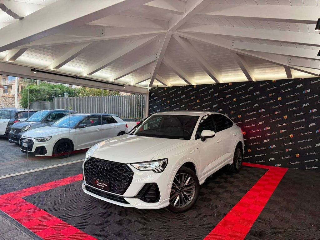Image of Audi Q3