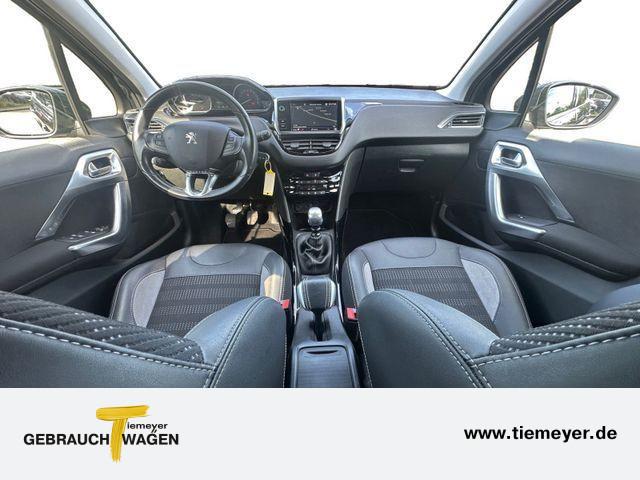Peugeot 2008 1,2 PureTech Allure Teilleder Navi 16" LM