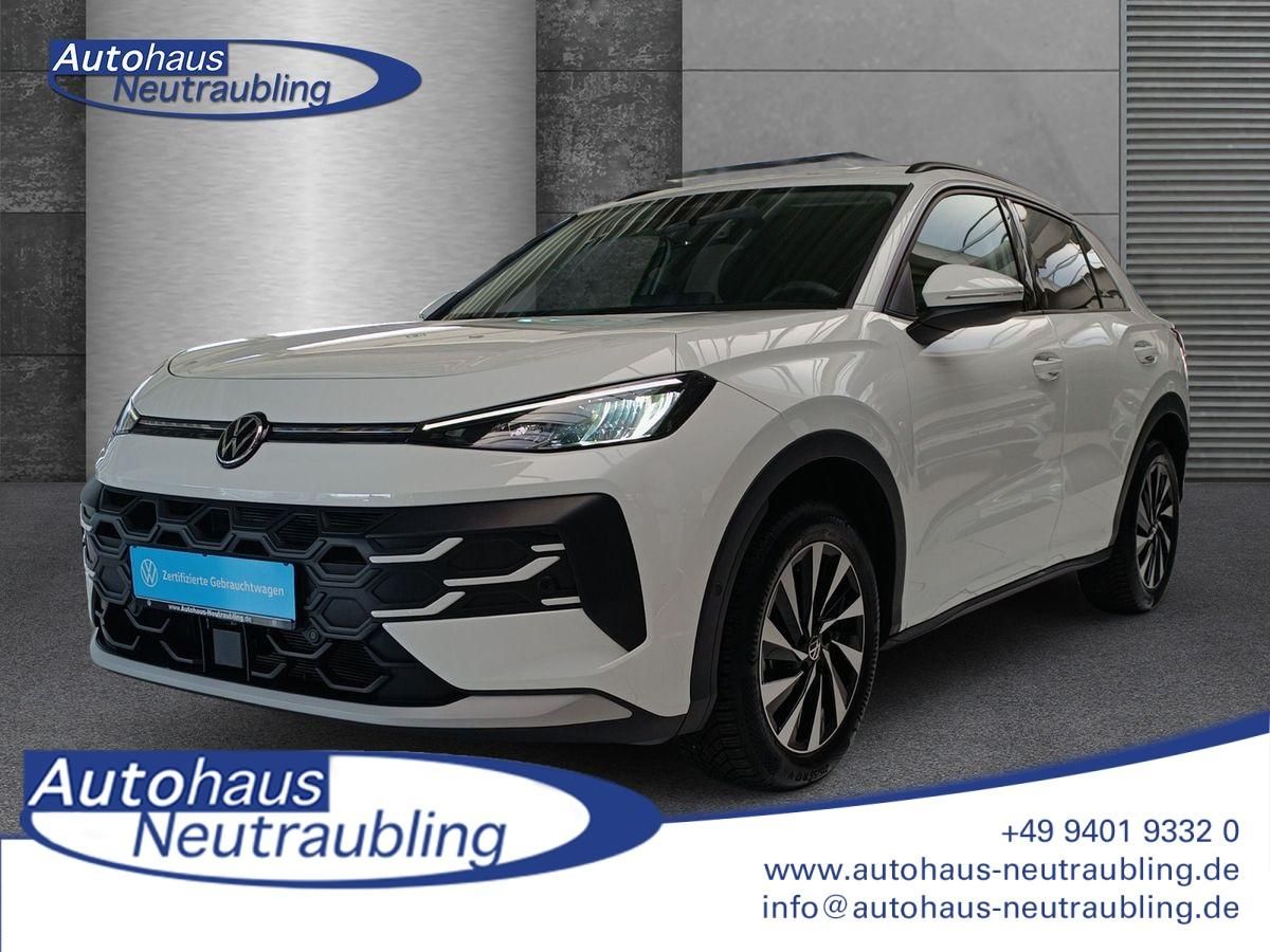 Volkswagen T-ROC LIFE 1.5 eTSI 116 PS DSG Rearview Keyles foto 1