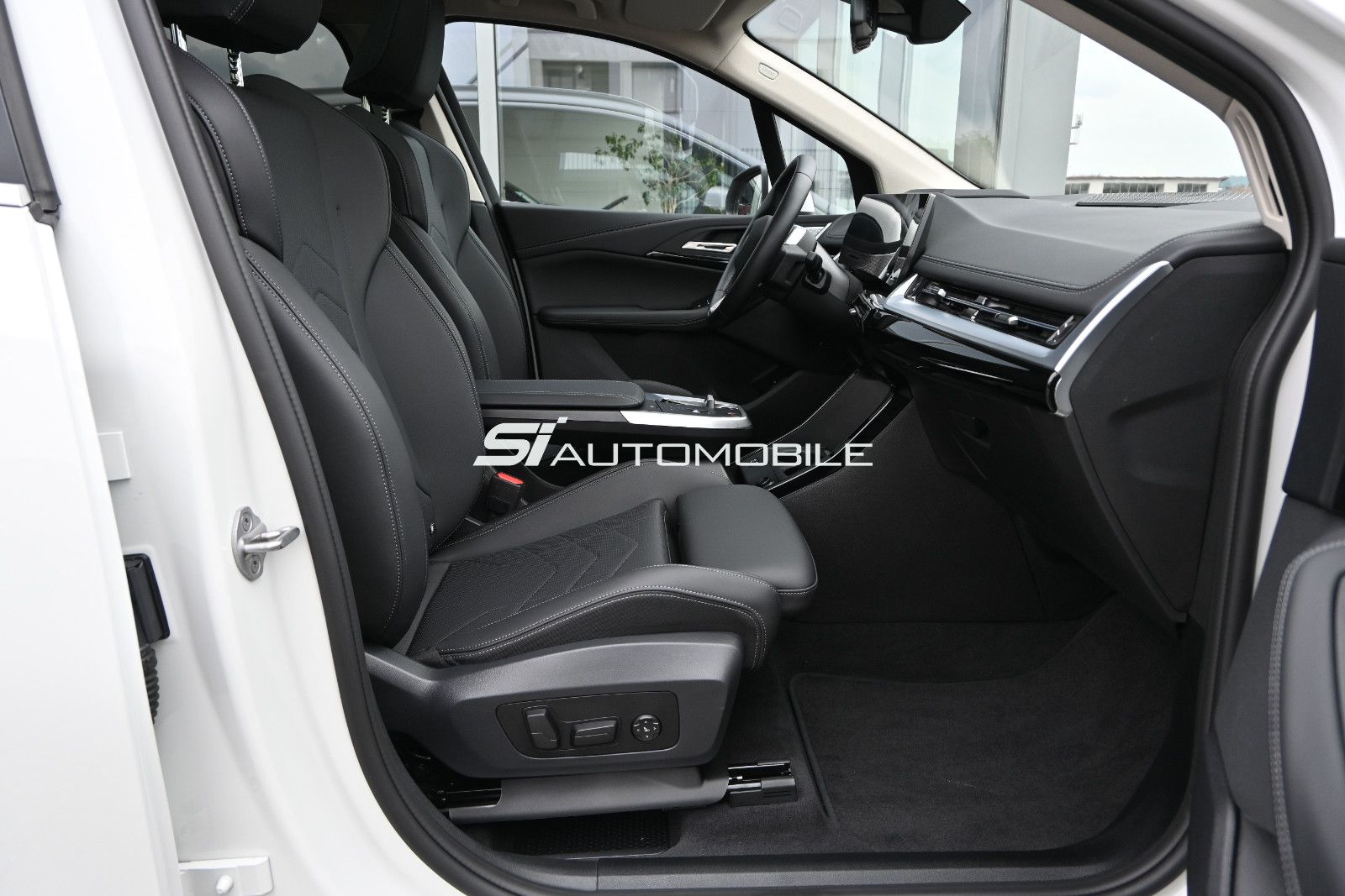 Fahrzeugabbildung BMW 218d Active Tourer Luxury °UVP 59.030°8FACH°VOLL
