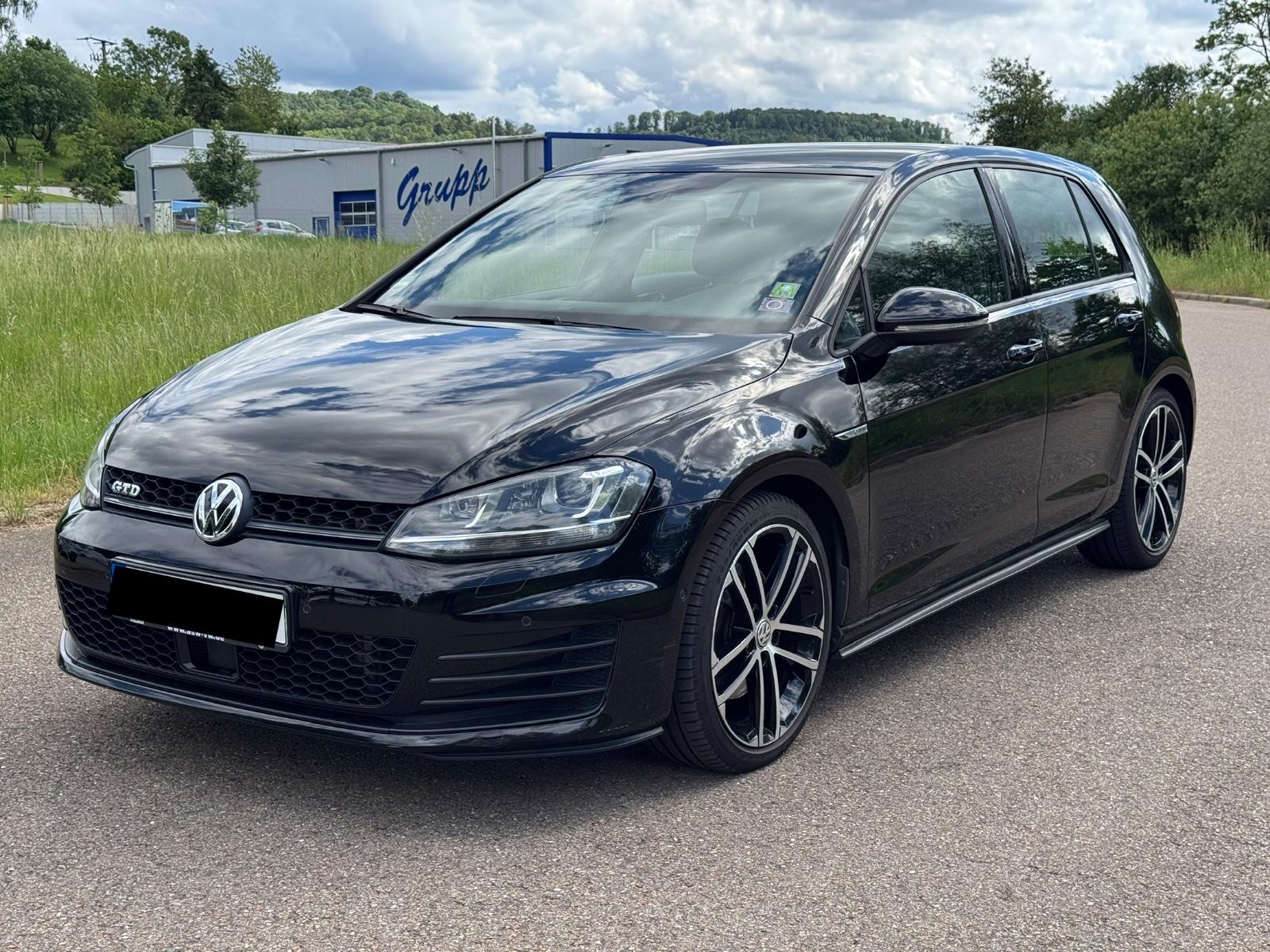 Volkswagen Golf VII Lim. GTD BMT DSG/ACC/DYNAUDIO/