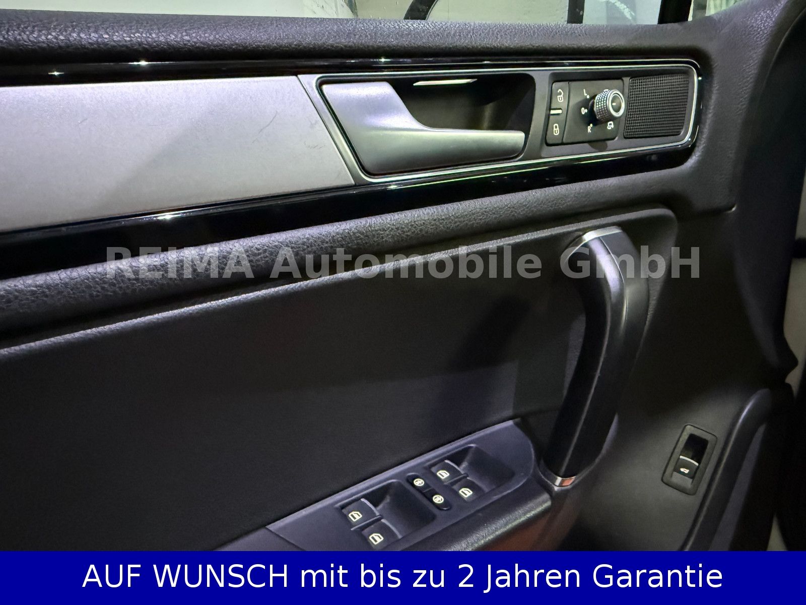Fahrzeugabbildung Volkswagen Touareg V6 TDI 4Motion, R-Line, Pano, Xenon