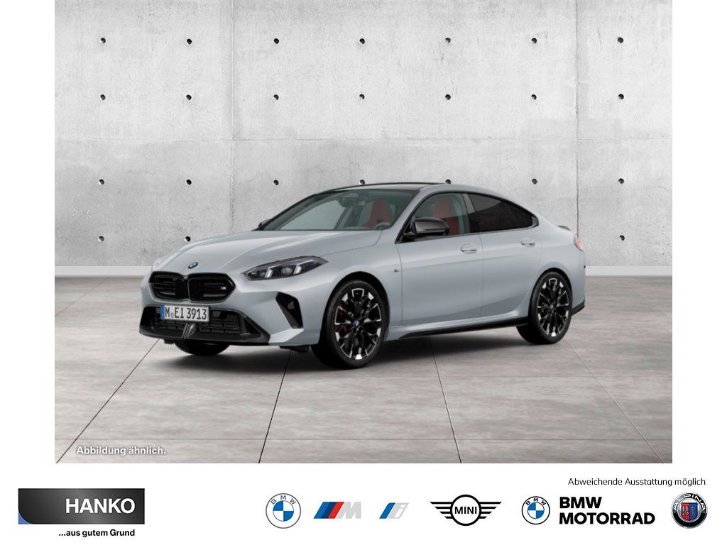 BMW M235