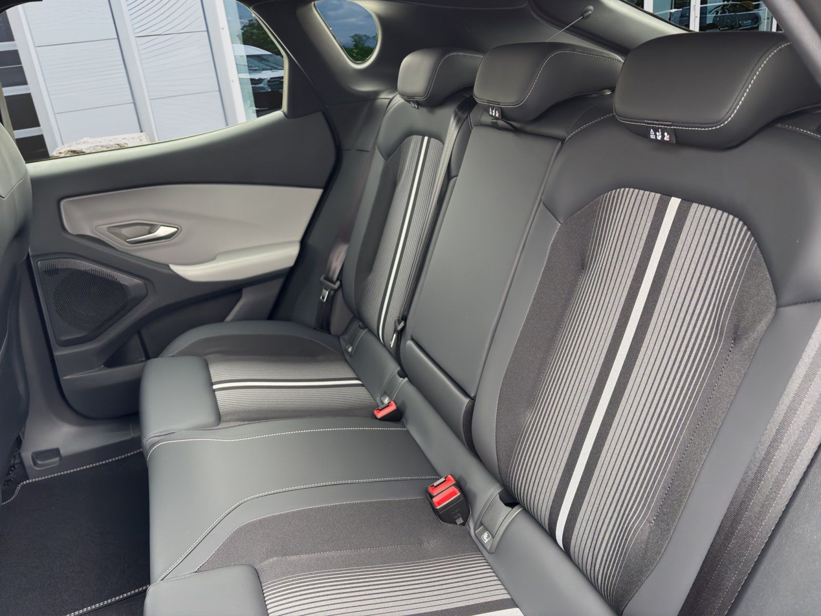 Fahrzeugabbildung Ford Capri eMotor 210 kW RWD