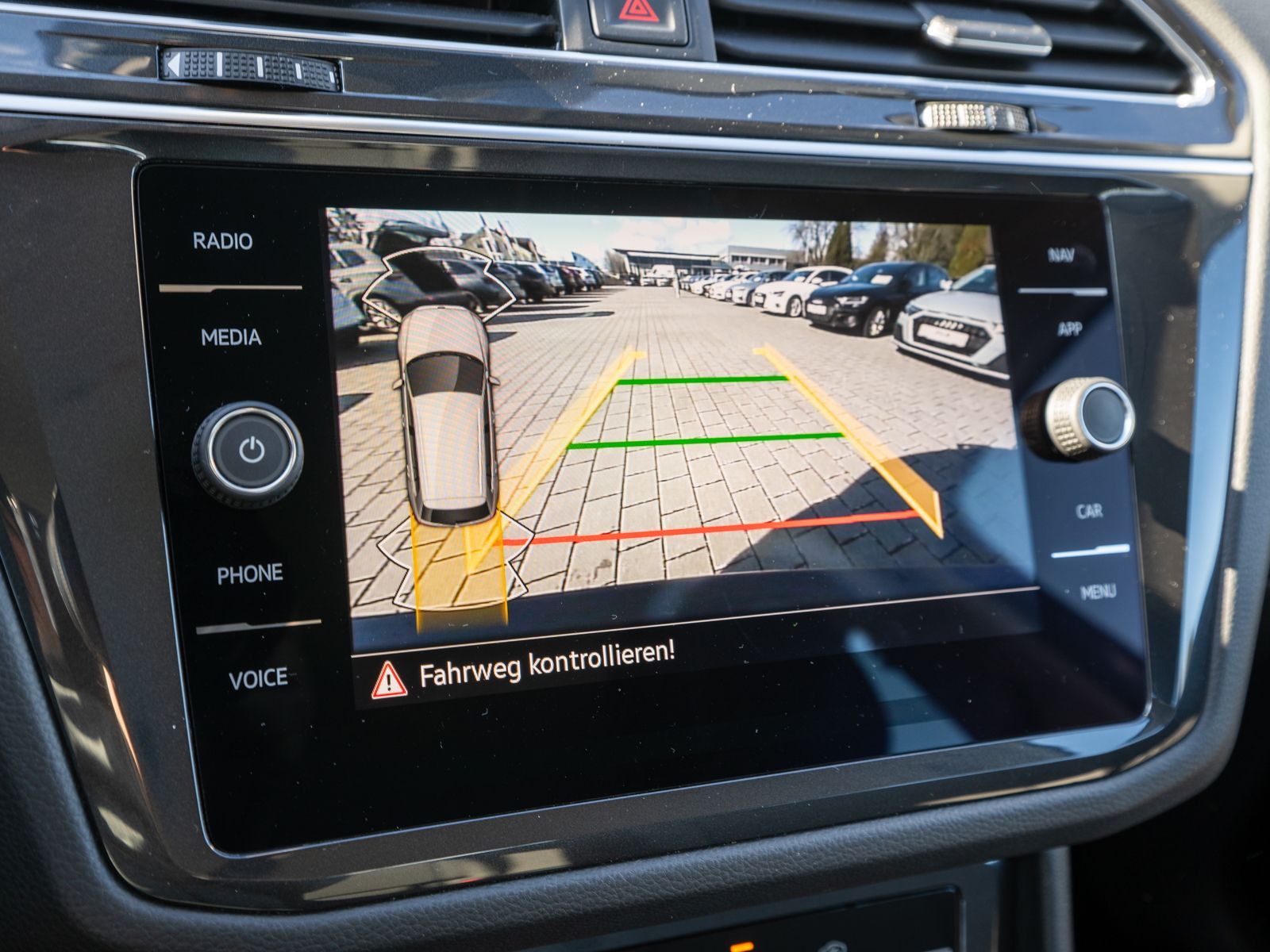Volkswagen Tiguan - Bild 21