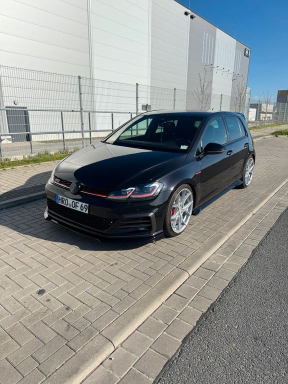 Image of Volkswagen Golf