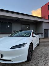 Tesla Model 3 Hinterradantrieb RWD RWD - Tesla Model 3 in Stuttgart
