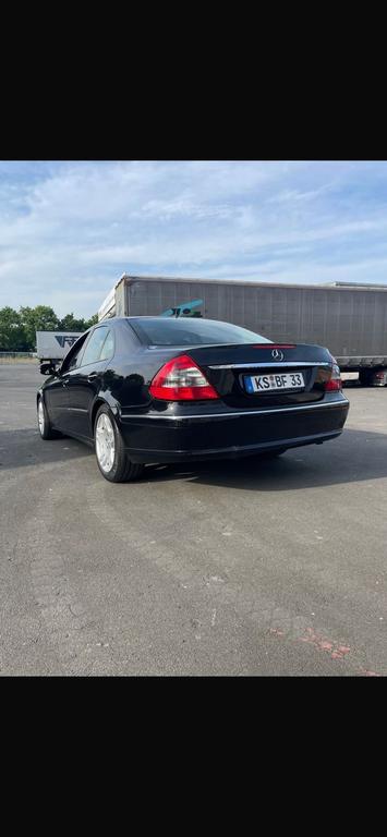 Mercedes-Benz E 280