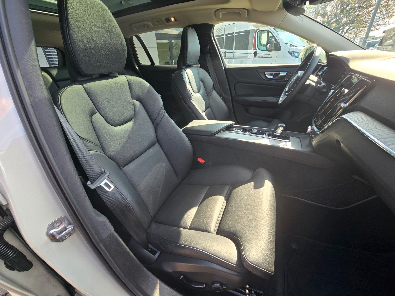 Volvo V60 Cross Country Pro AWD Navi Leder,360° Kamera foto 13