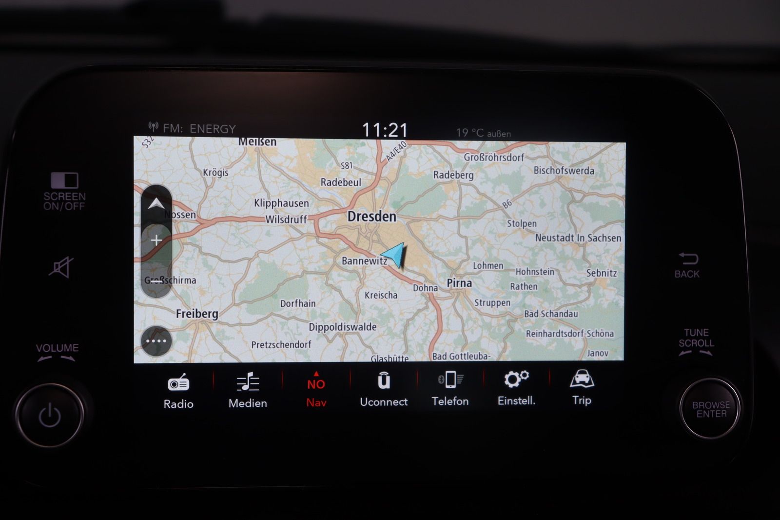 Fahrzeugabbildung Fiat Tipo * Navi * HU/AU neu * Tempomat