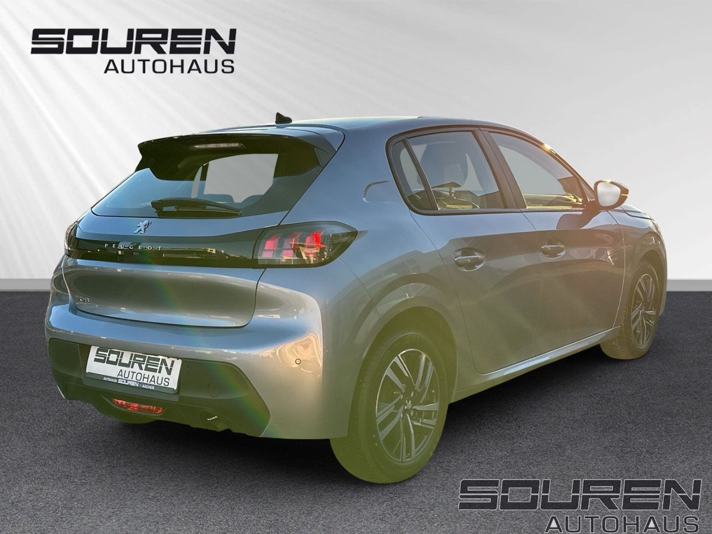 Fahrzeugabbildung Peugeot 208 1.2 PureTech 100 Active Pack Apple CarPlay+A