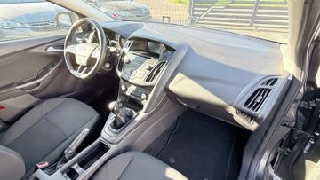 Ford Focus - 10