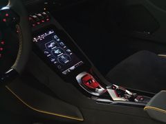 Fahrzeugabbildung Lamborghini Huracán Tecnica LP640-2 (LIFT/SENSONUM/CAM/STYLE