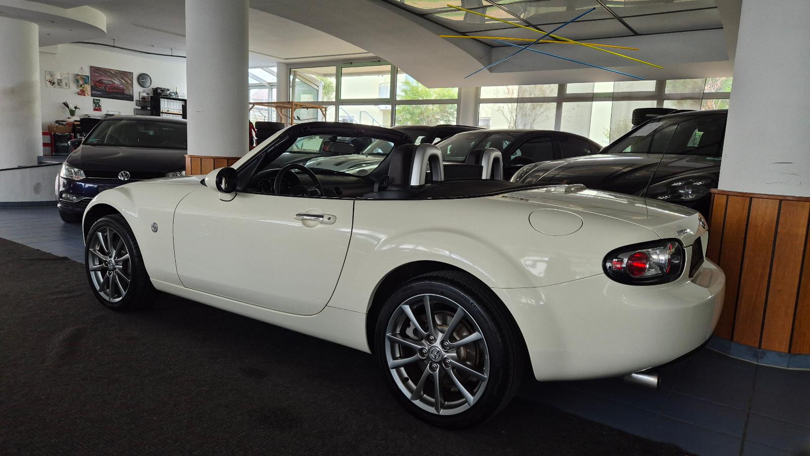 Mazda MX-5 1.8 Niseko | 126 ch | BVM | Cuir | Sièges chauffants | 2 jeux de jantes alu | Pneus été et hiver