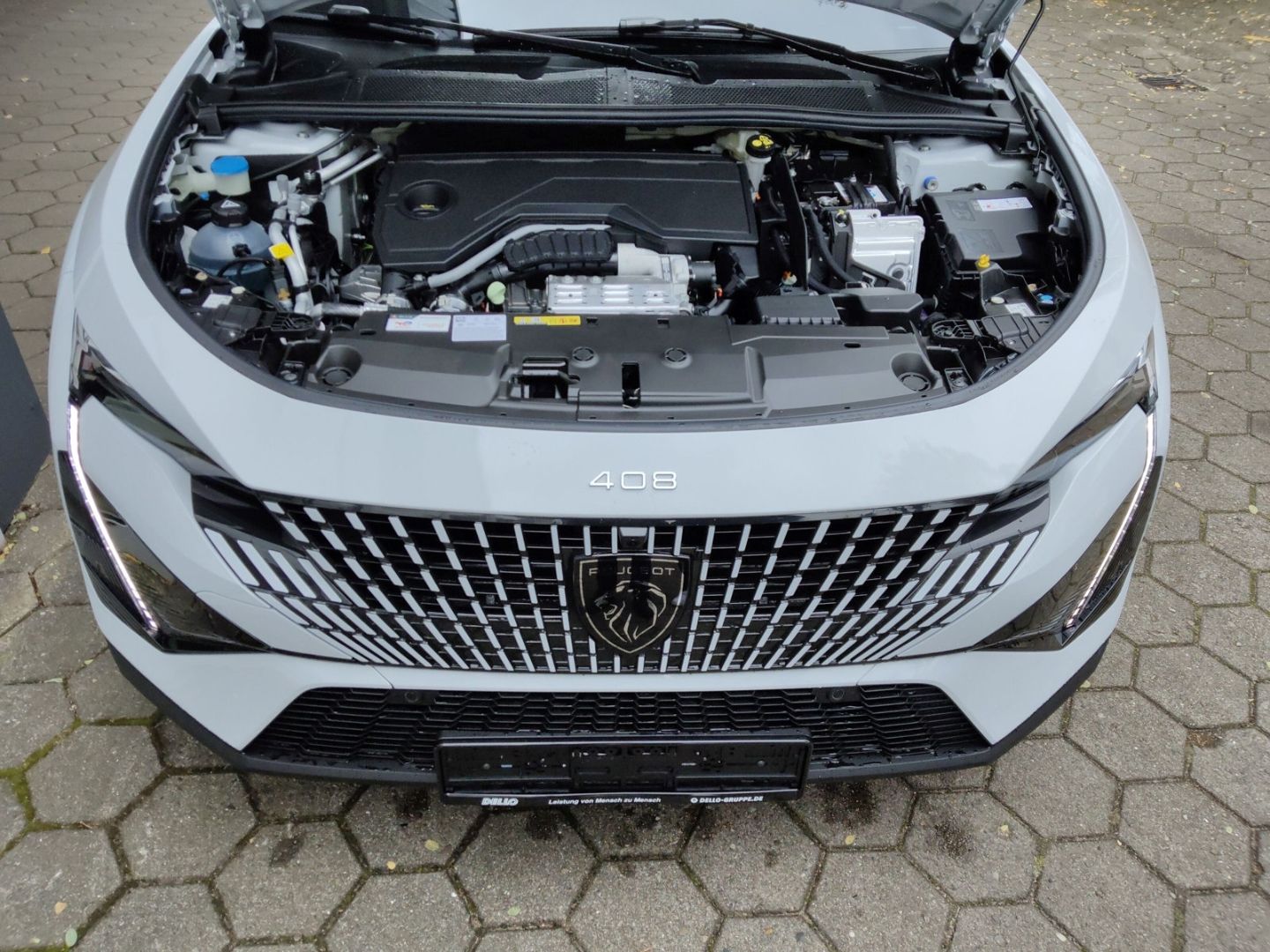 Peugeot 408 - Bild 14