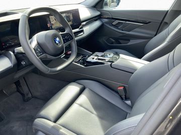 BMW 520 - 12