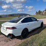 BMW 520d xDrive Sportpaket*Standheizung*PanoDach*AHK - BMW 520 mit Diesel-Antrieb: Weiß, Limousine, Sportpaket