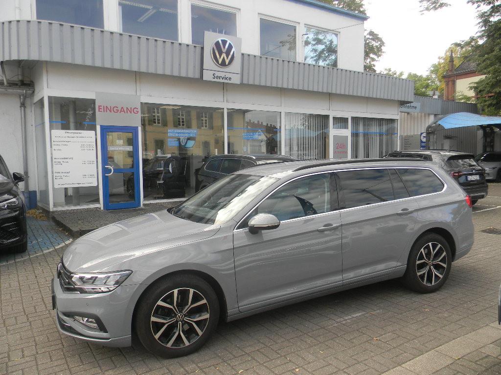 Volkswagen Passat Variant Business 2,0 TDI DSG AHK KAM
