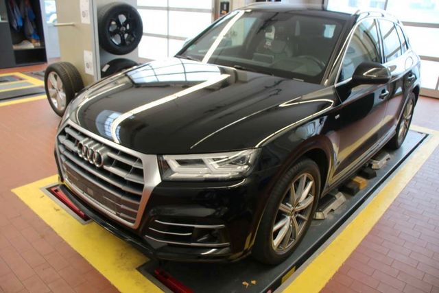 Audi Q5 50 TFSI e quattro S-Line *KAMERA* ACC* MASSAG